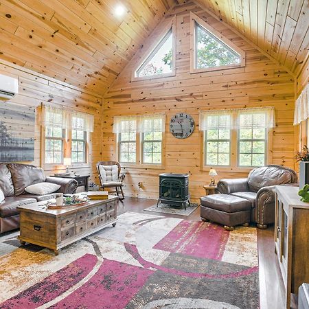 Idyllic Cabin In The Heart Of Hocking Hills Rockbridge Esterno foto