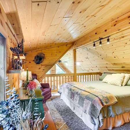 Idyllic Cabin In The Heart Of Hocking Hills Rockbridge Esterno foto
