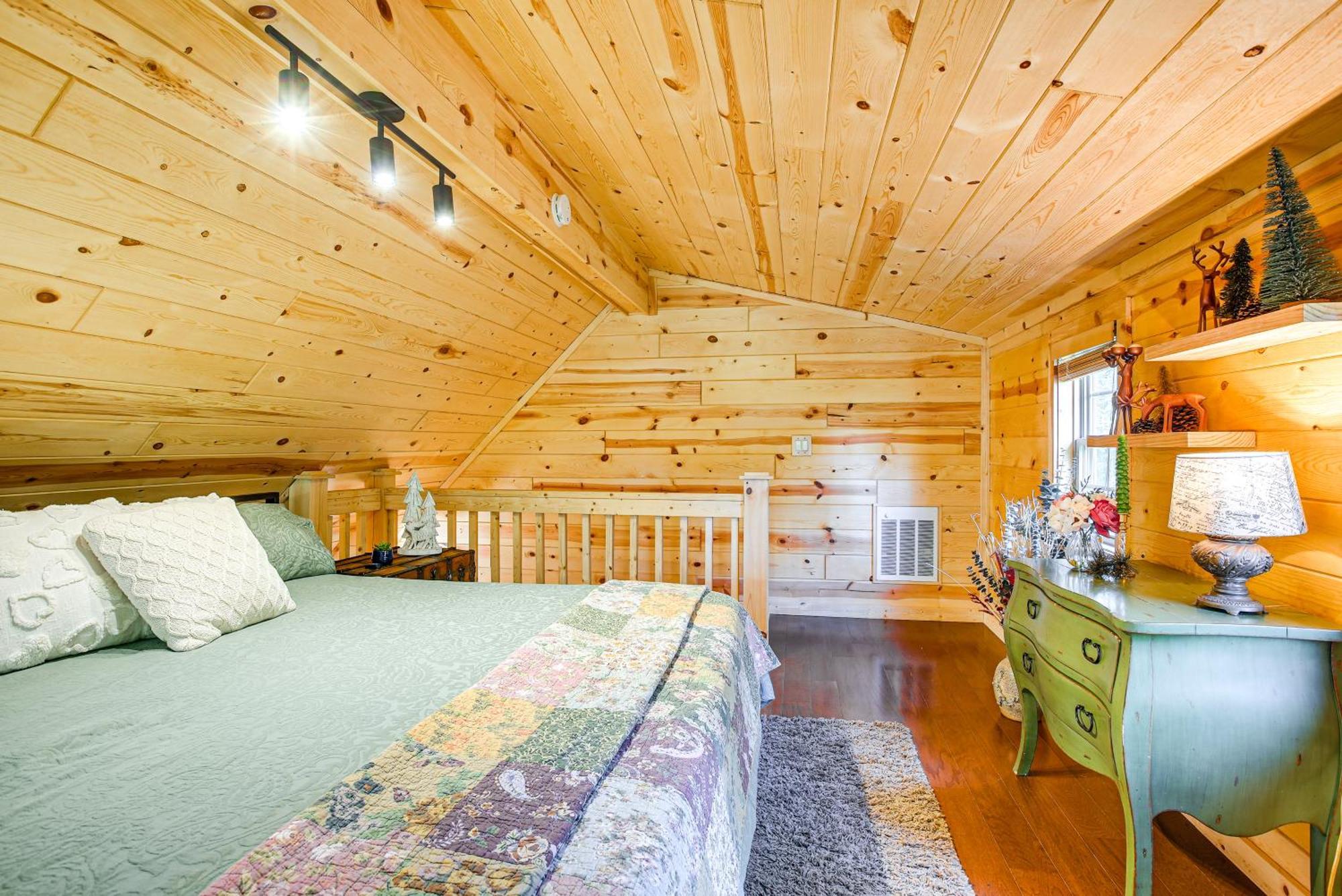 Idyllic Cabin In The Heart Of Hocking Hills Rockbridge Esterno foto