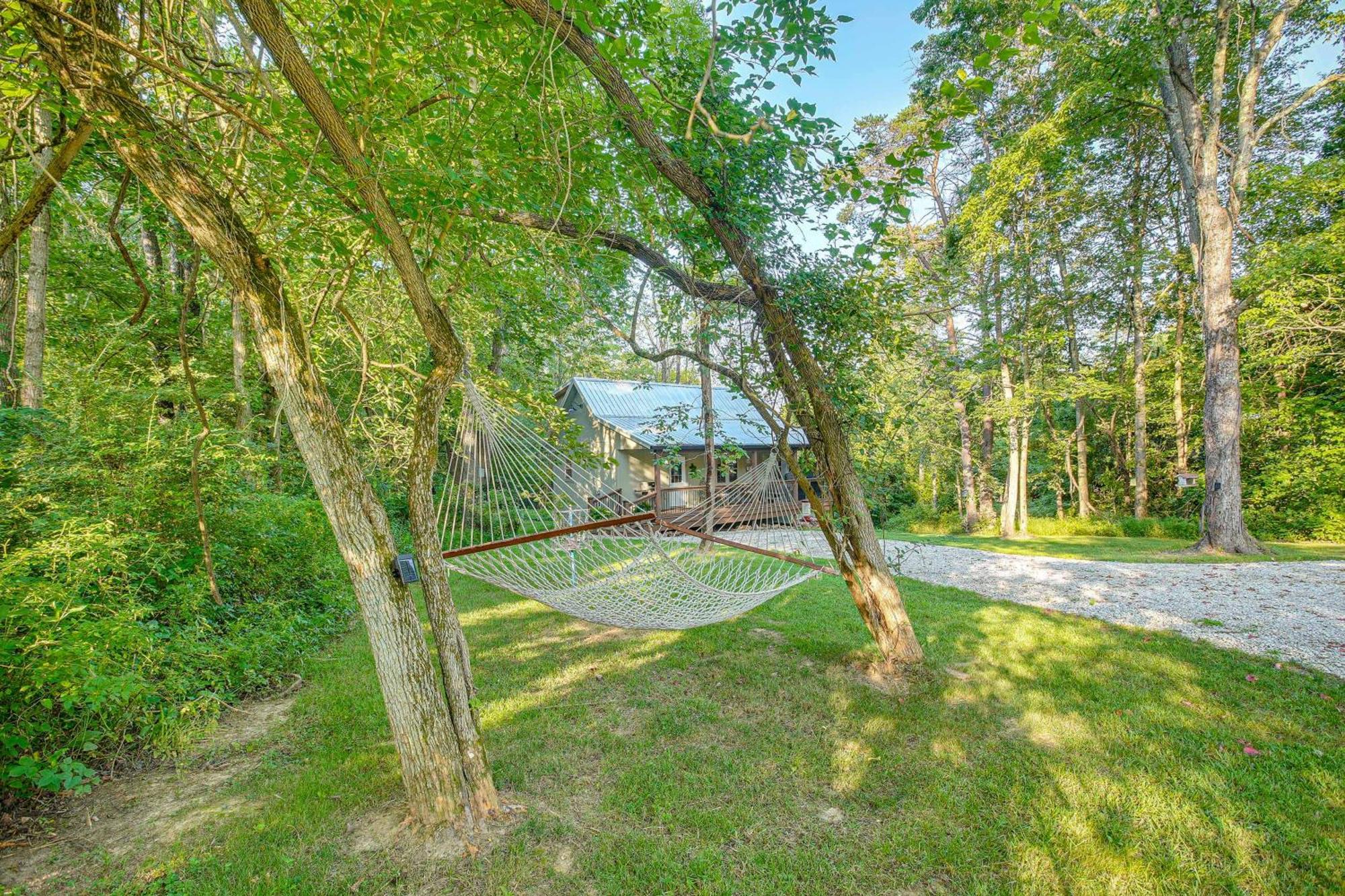 Idyllic Cabin In The Heart Of Hocking Hills Rockbridge Esterno foto